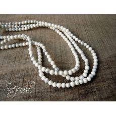 Howlit bílý kulička 4 mm M202