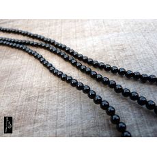 Onyx kulička 4 mm, 1 ks M010