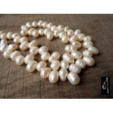 Říční perličky smetanově bílé střední, příčná dírka
