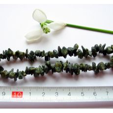Serpentinit, návlek M045