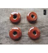 Keramický donut hnědý 27 mm, 1 ks